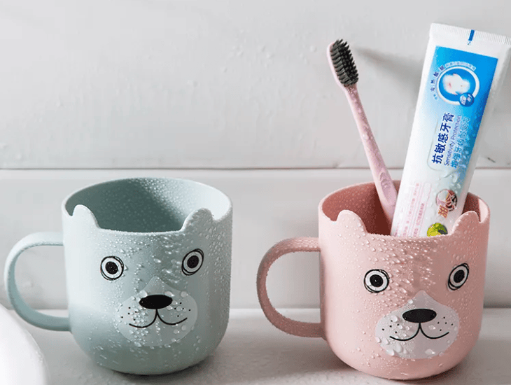 牙杯的旅程 從簡樸到精致，口腔衛(wèi)生用品的千年演變
